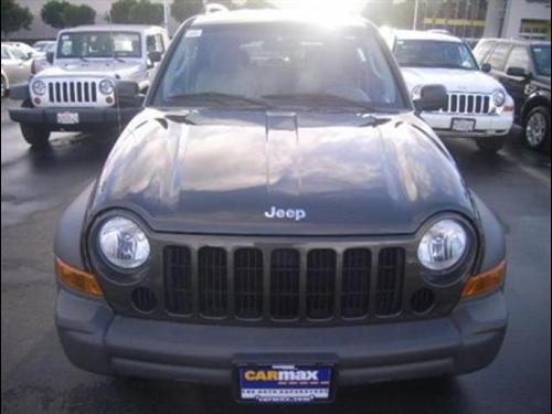 Jeep Liberty 2006 photo 1