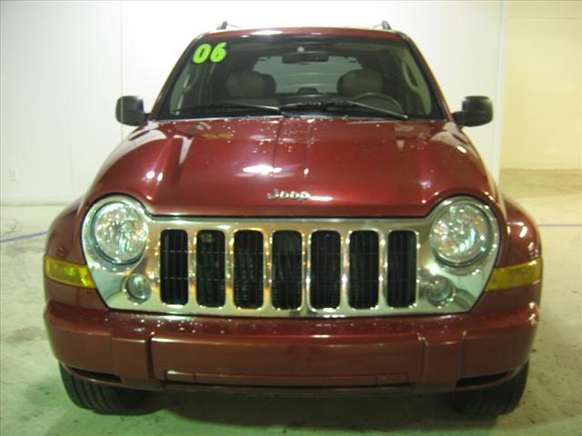 Jeep Liberty 2006 photo 1