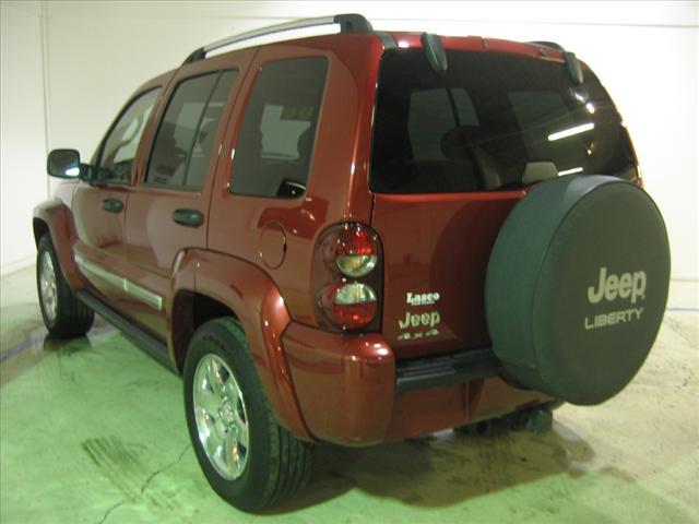 Jeep Liberty 2006 photo 3