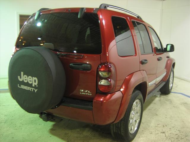 Jeep Liberty 2006 photo 5