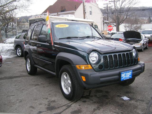 Jeep Liberty 2006 photo 1