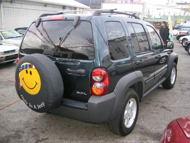 Jeep Liberty 2006 photo 2