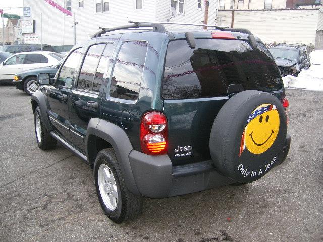 Jeep Liberty 2006 photo 3