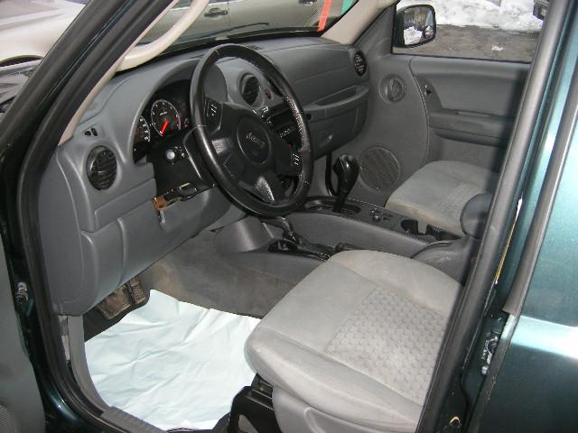 Jeep Liberty 2006 photo 4