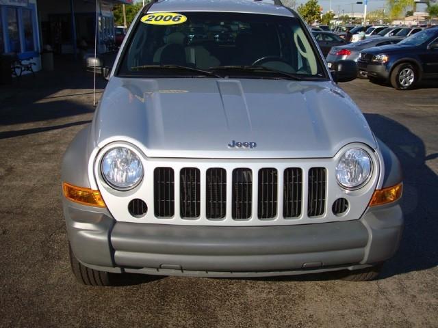 Jeep Liberty 2006 photo 1