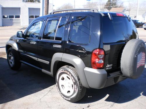 Jeep Liberty 2006 photo 1