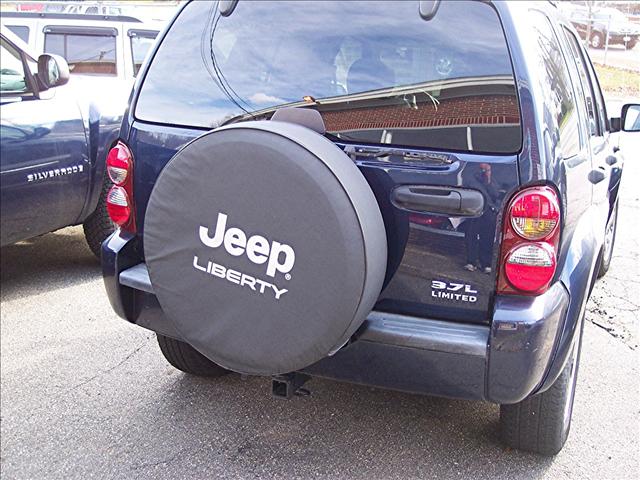 Jeep Liberty 2006 photo 3