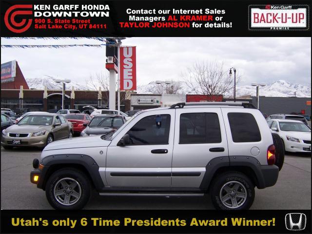 Jeep Liberty 2006 photo 4