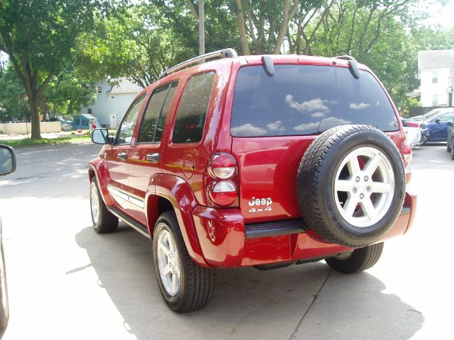 Jeep Liberty Super SUV