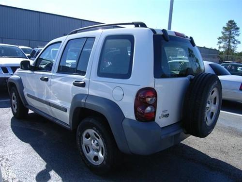 Jeep Liberty 2006 photo 3
