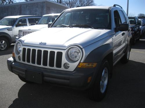 Jeep Liberty 2006 photo 3