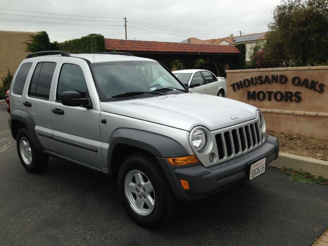 Jeep Liberty Extended Cab V8 LT W/1lt SUV