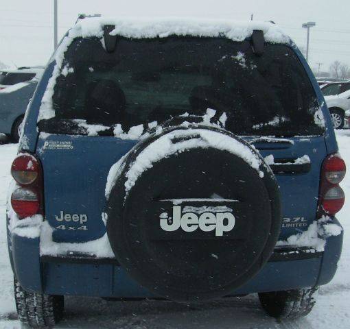 Jeep Liberty 2006 photo 4