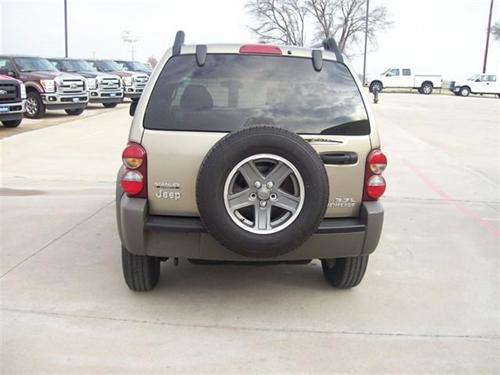 Jeep Liberty 2006 photo 5