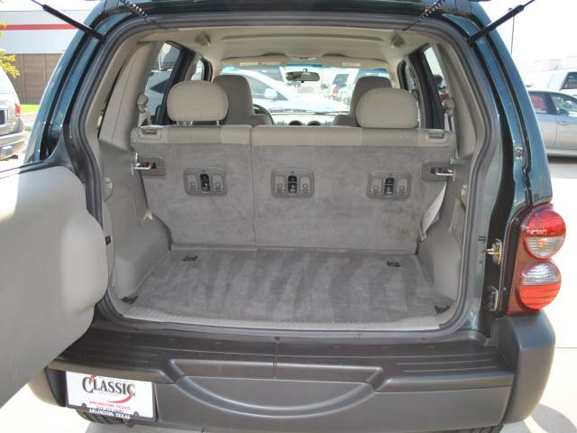 Jeep Liberty 2006 photo 5