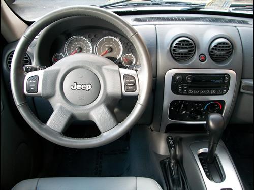 Jeep Liberty 2006 photo 5