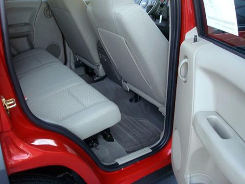 Jeep Liberty 2006 photo 1