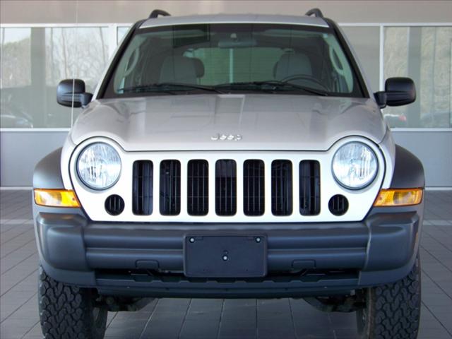 Jeep Liberty 2006 photo 1