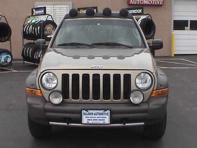Jeep Liberty 2006 photo 4