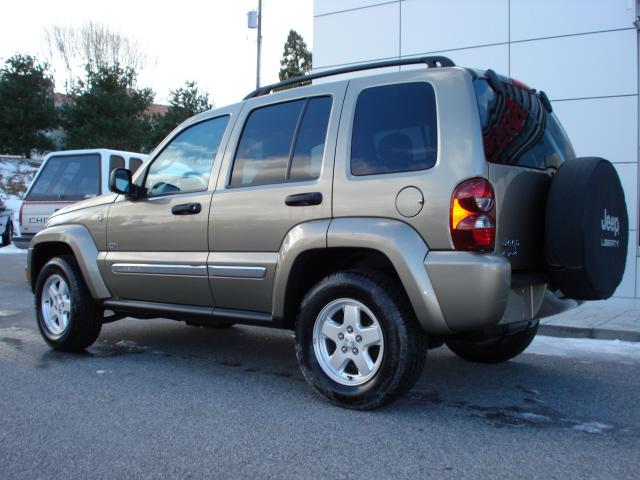 Jeep Liberty 2006 photo 2