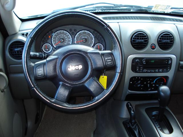 Jeep Liberty 2006 photo 5