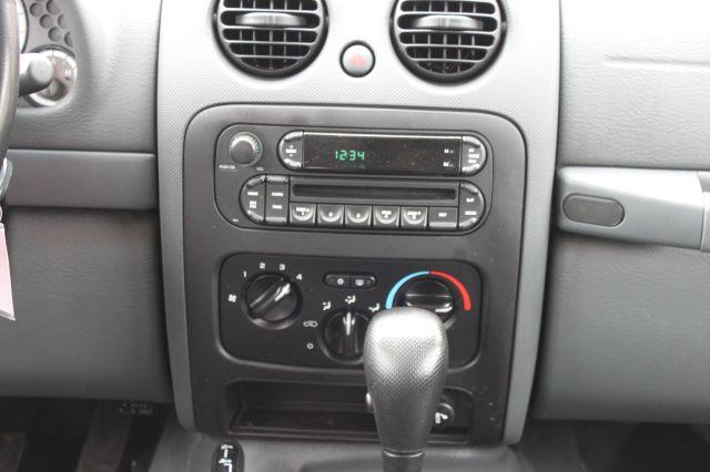 Jeep Liberty 2006 photo 5