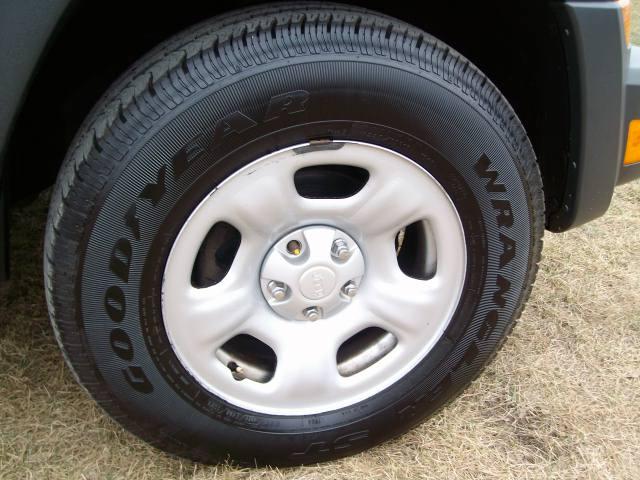 Jeep Liberty 2006 photo 5