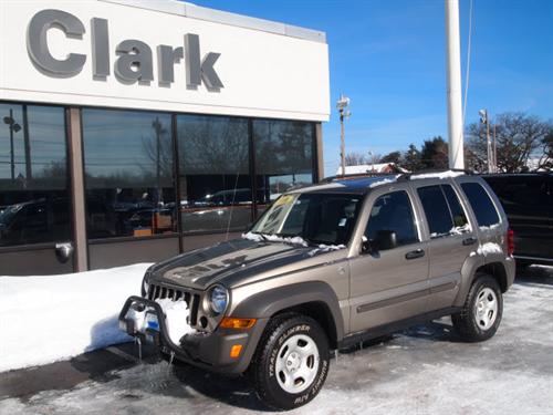 Jeep Liberty 2006 photo 3
