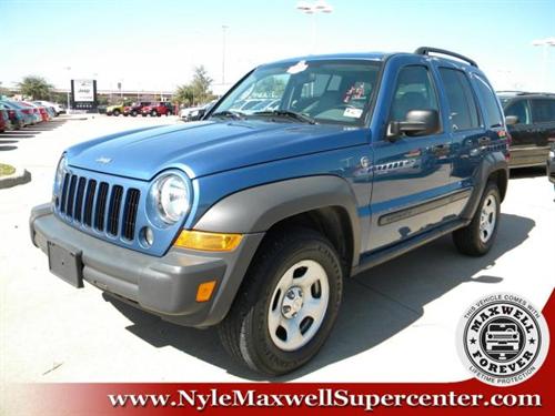 Jeep Liberty 2006 photo 2