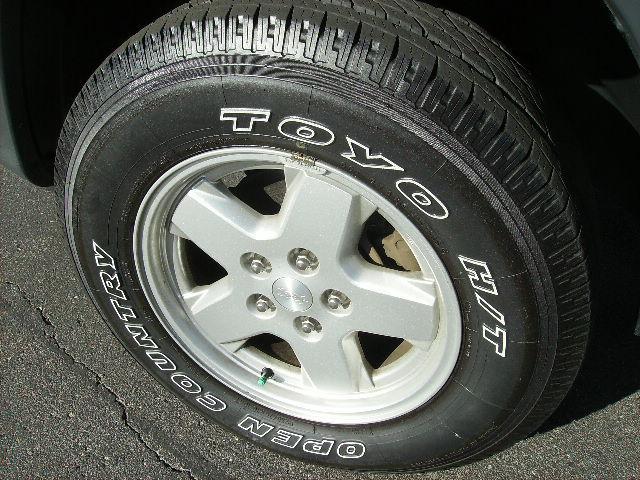 Jeep Liberty 2006 photo 1