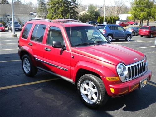 Jeep Liberty 2006 photo 2