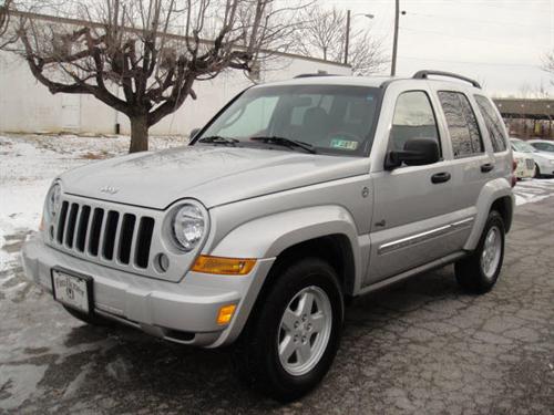 Jeep Liberty 2006 photo 3