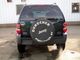 Jeep Liberty 2006 photo 2