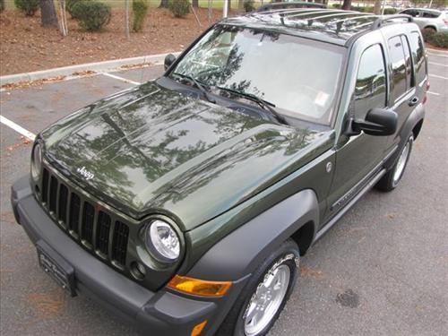 Jeep Liberty 2006 photo 4
