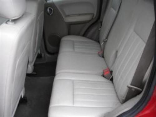 Jeep Liberty 2006 photo 2