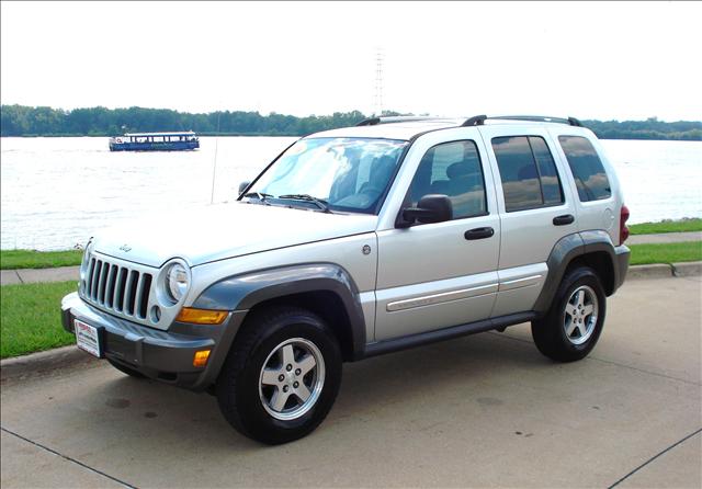 Jeep Liberty 2006 photo 4