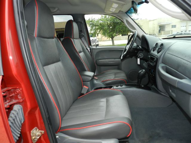 Jeep Liberty 2006 photo 16