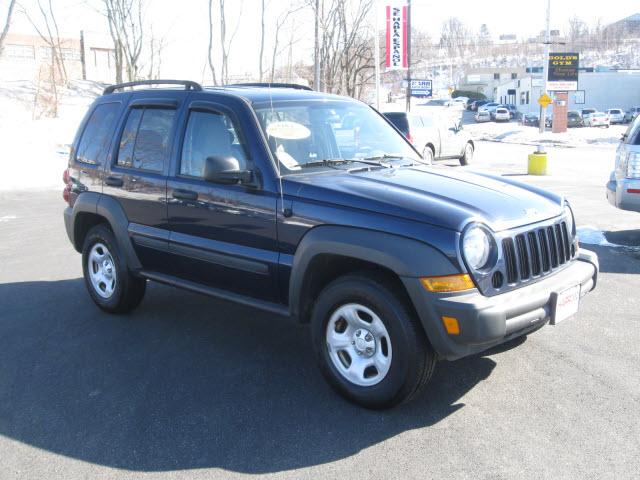 Jeep Liberty 2006 photo 2
