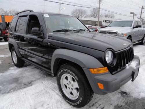 Jeep Liberty 2006 photo 4