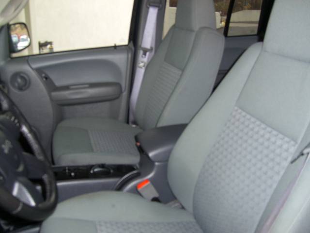 Jeep Liberty 2006 photo 5