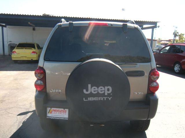 Jeep Liberty 2006 photo 5