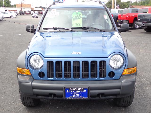 Jeep Liberty 2006 photo 3