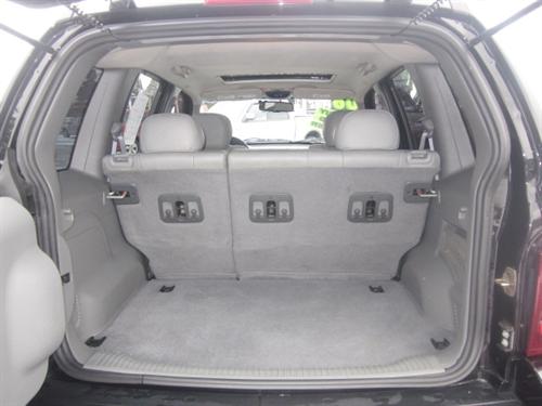 Jeep Liberty 2006 photo 2