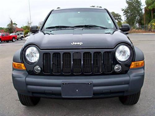 Jeep Liberty 2006 photo 2