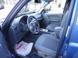 Jeep Liberty 2006 photo 1