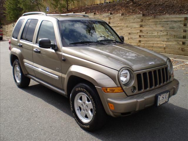 Jeep Liberty 2006 photo 3