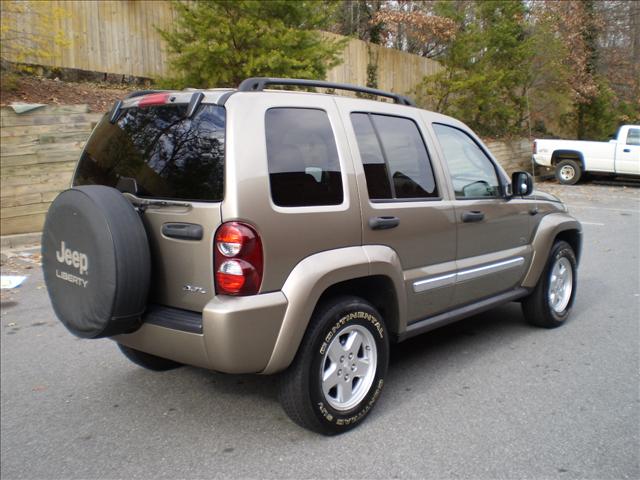 Jeep Liberty 2006 photo 5