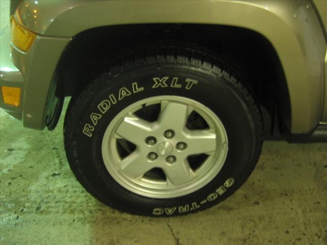 Jeep Liberty 2006 photo 3