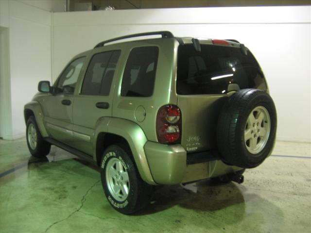 Jeep Liberty 2006 photo 4