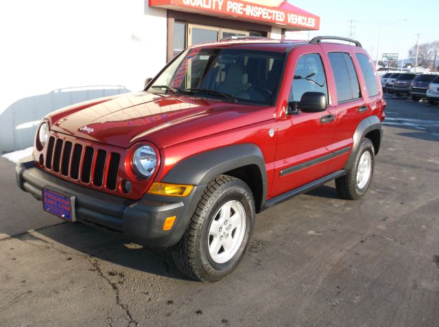 Jeep Liberty 2006 photo 1